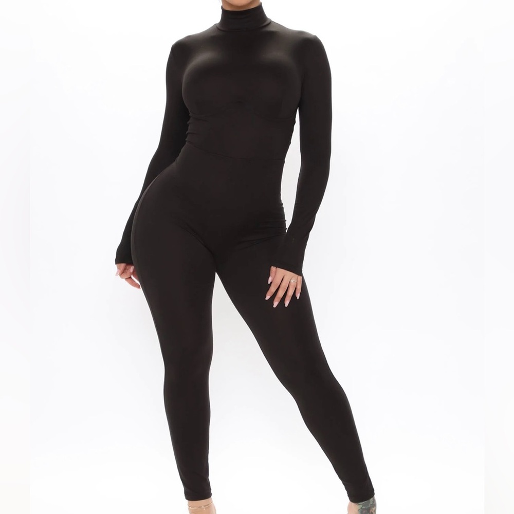 BNWT FashionNova Jumpsuit Black